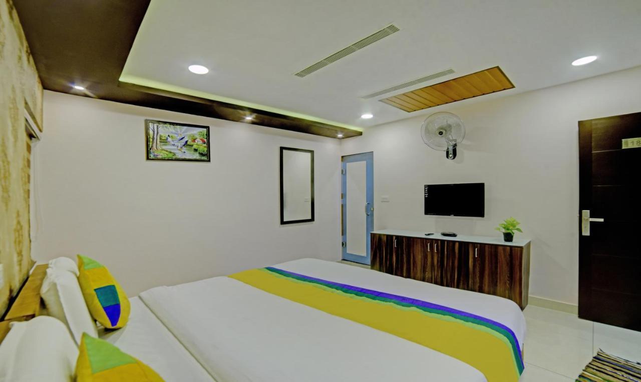 Treebo Trip Majestic Inn Thampanoor Thiruvananthapuram Ngoại thất bức ảnh